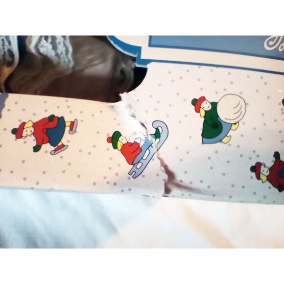 Raggedy Ann Holiday Keepsake Doll 1999 18" Applause Mini Raggedy Ann & Stand - Picture 9 of 15